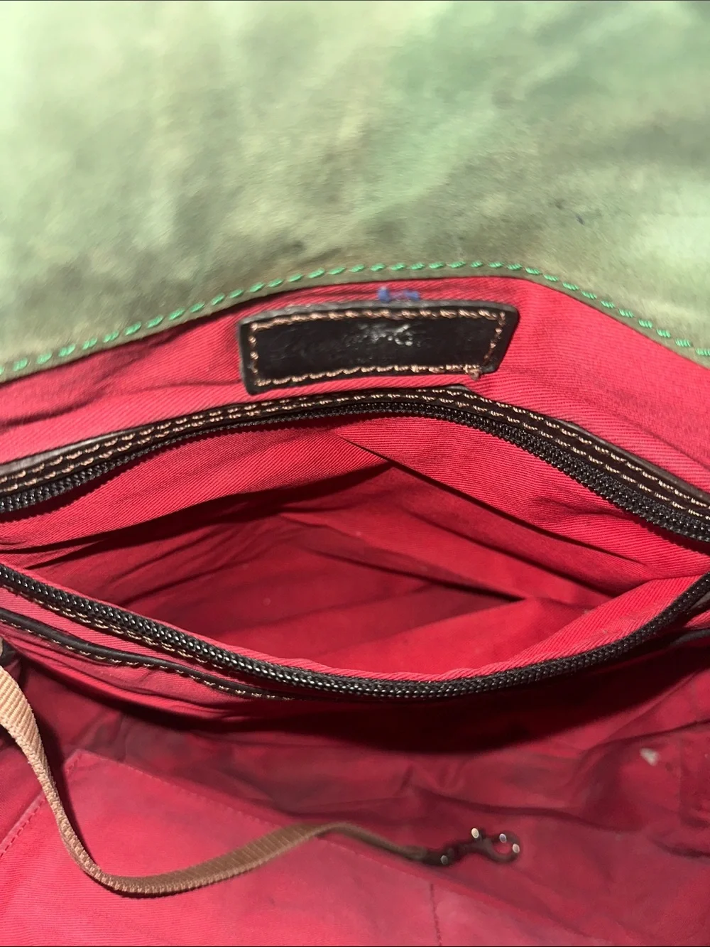Dooney & Bourke black weekender large heavy leather bag with zipper